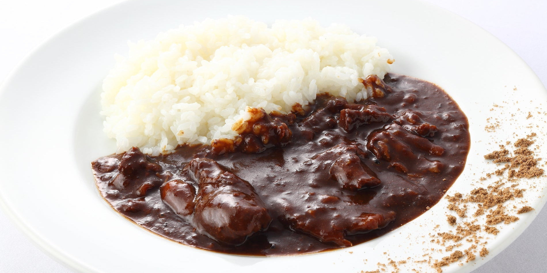 「ビーフたっぷりごちそうカレー」再販日のご案内